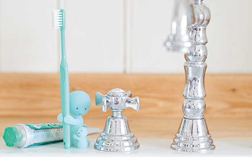 SMISKI Toothbrush Stands M9